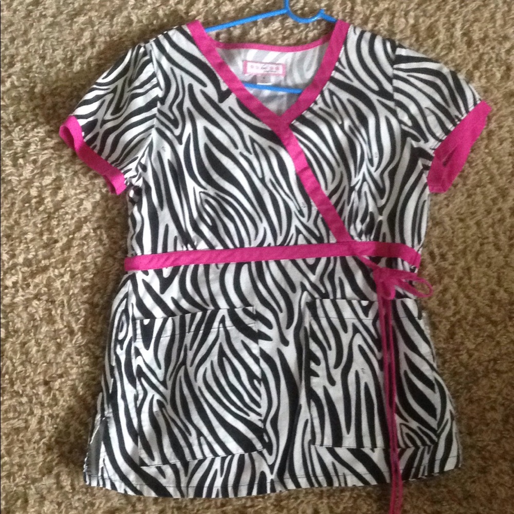 KOI Scrub Top
